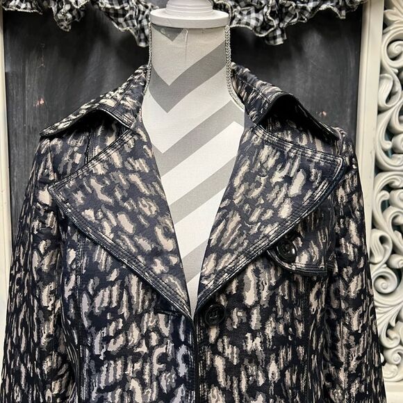 Cache Black and White Patterned Jacket - Picture 2 of 9